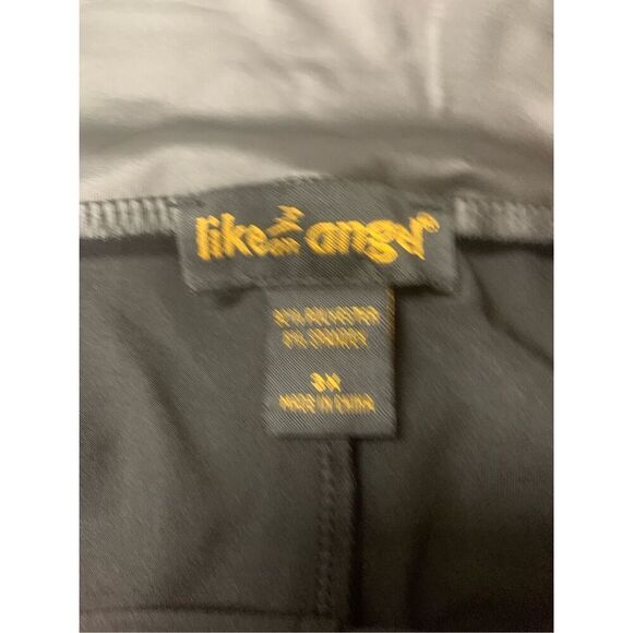 Faux Leather Plus Size Pants - Picture 6 of 8